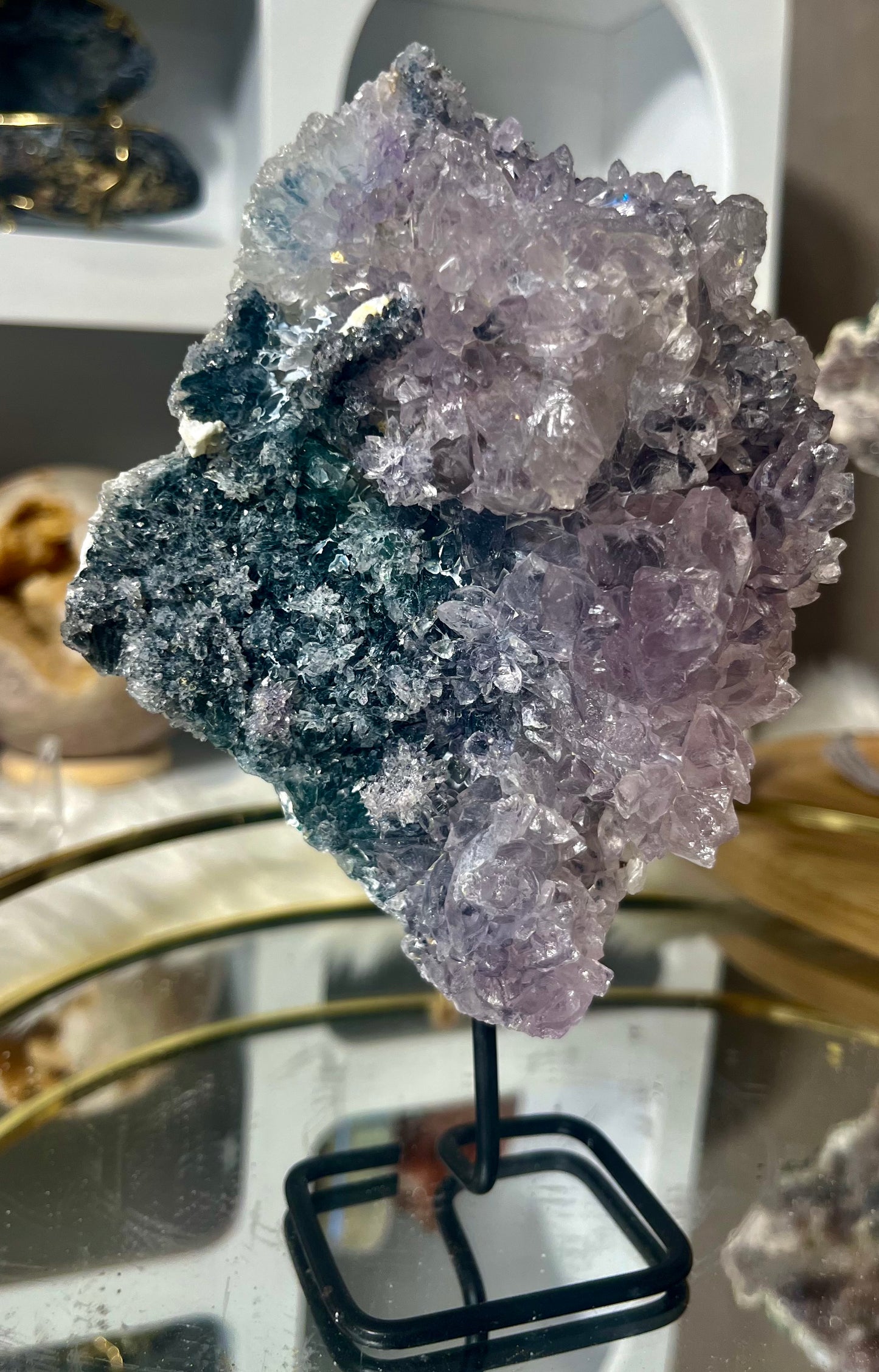 💜 Zeoliet op standaard – “Amethyst Mist”