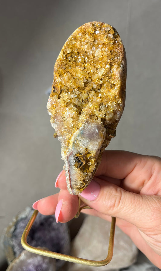 🌞 “Golden Heart – Gebrande Roze Amethist”